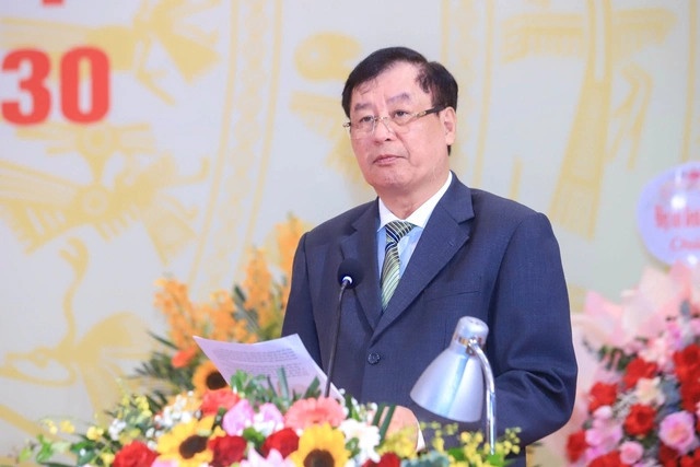 Hoi Luat gia,  Viet Nam anh 3