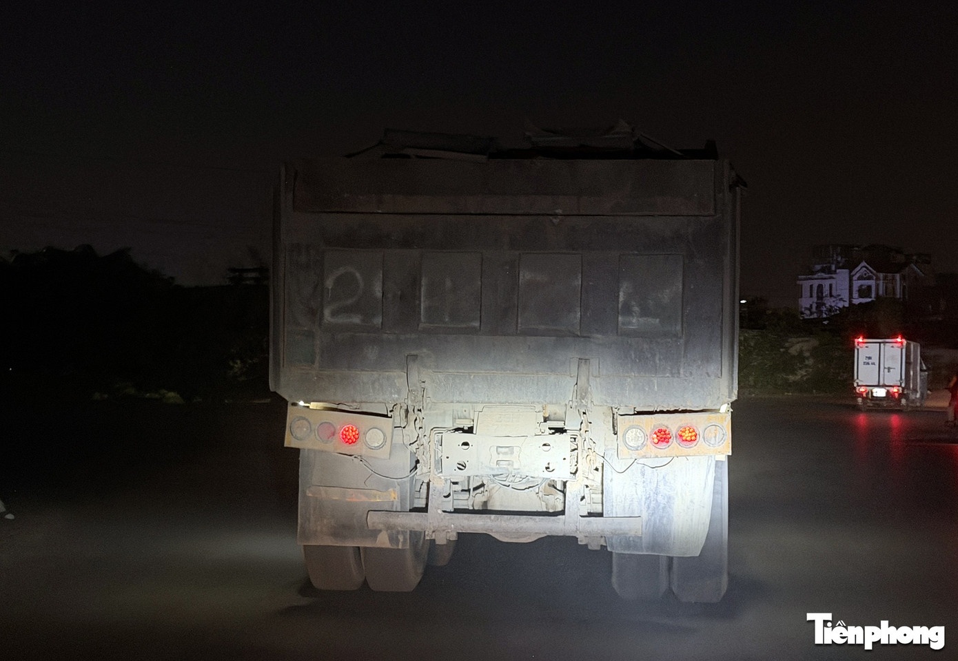Xe HOWO Ha Noi anh 10