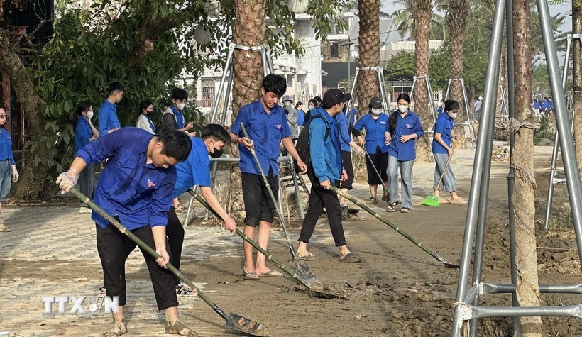 Mat tran To quoc anh 3