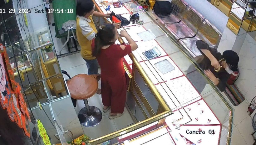 Thanh nien cuop vang,  Thu Duc anh 1