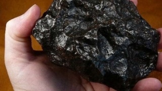 Lua ban da thien thach, chiem doat gan 1 ty dong hinh anh