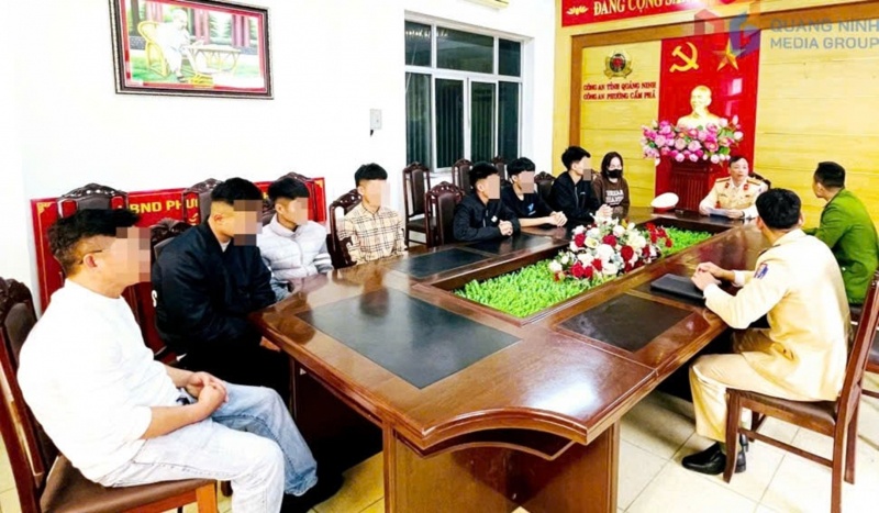 Xu ly,  nhom quai xe,  boc dau xe anh 1