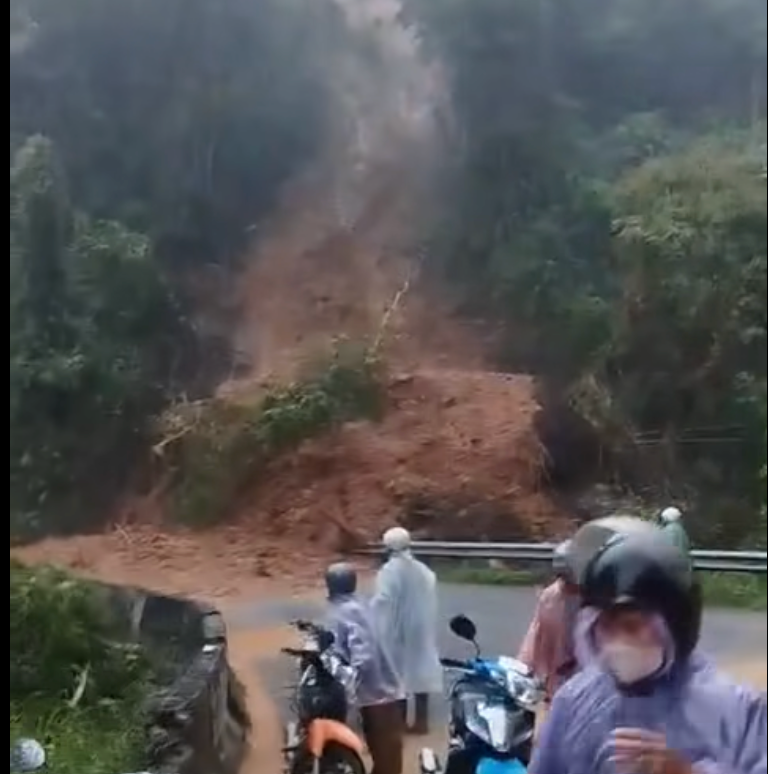 Sat lo deo Song Pha hinh anh