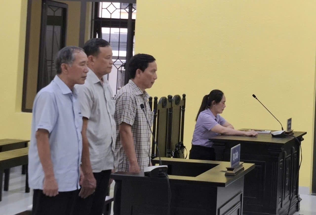 Cty nha Ca Mau,  DN nha Ca Mau,  Gdoc nha Ca Mau anh 1