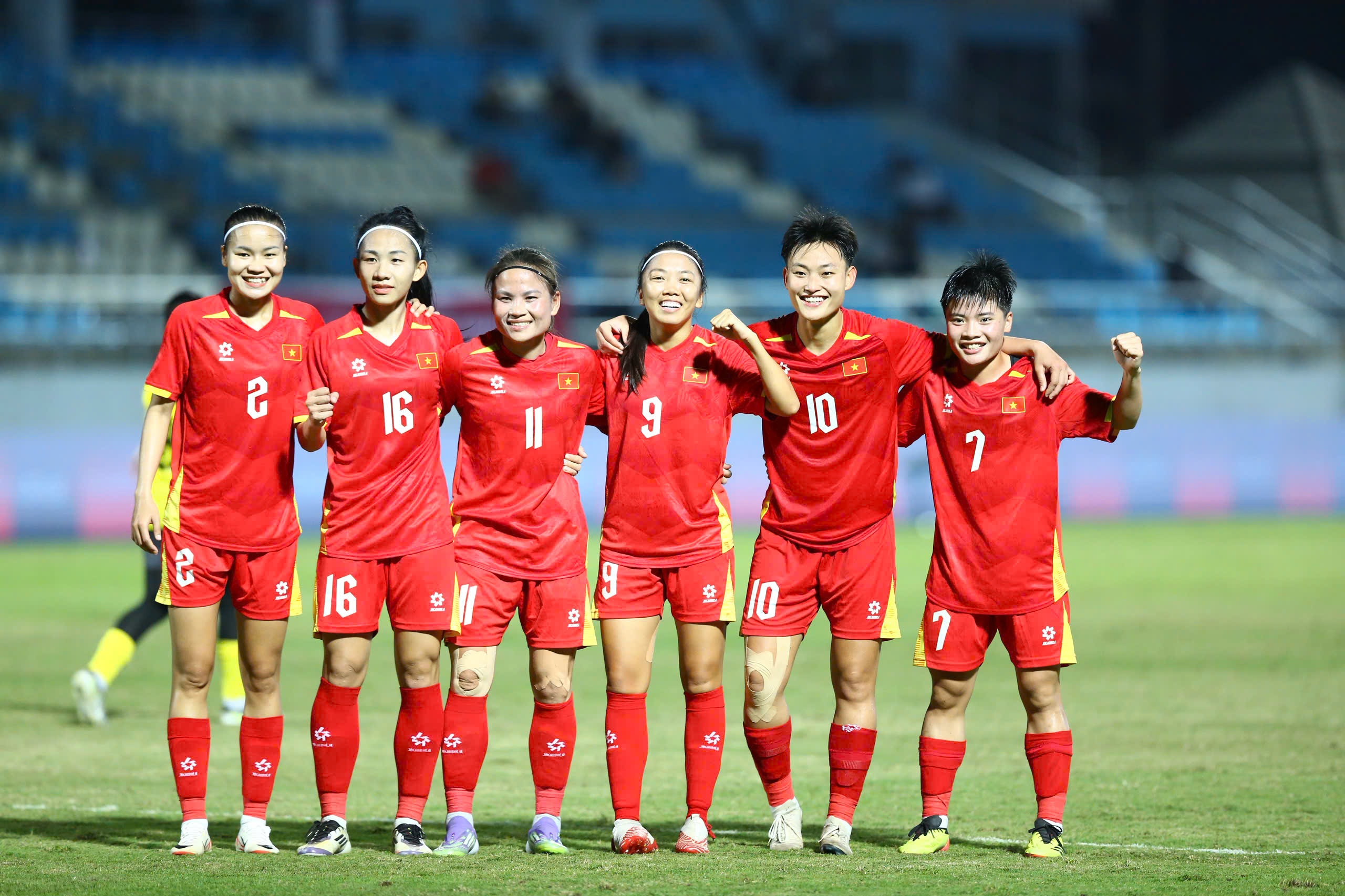 Nu Viet Nam thang Malaysia anh 2