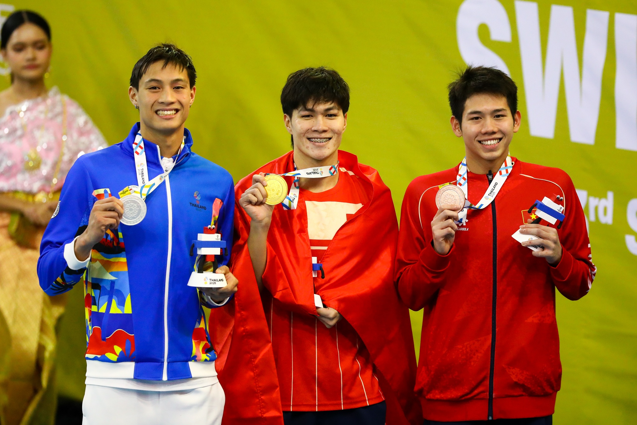 Anh Viens yngre bror (bilde 7) Em trai Anh Vien anh 7