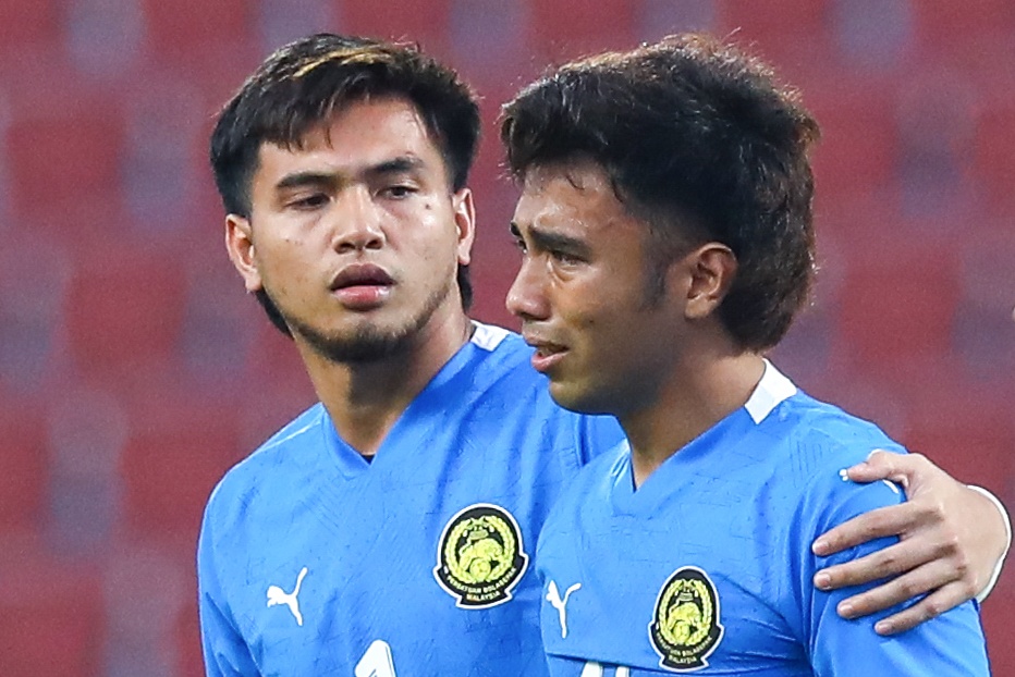 Thu mon Malaysia khoc nuc no khi thua U22 Viet Nam hinh anh