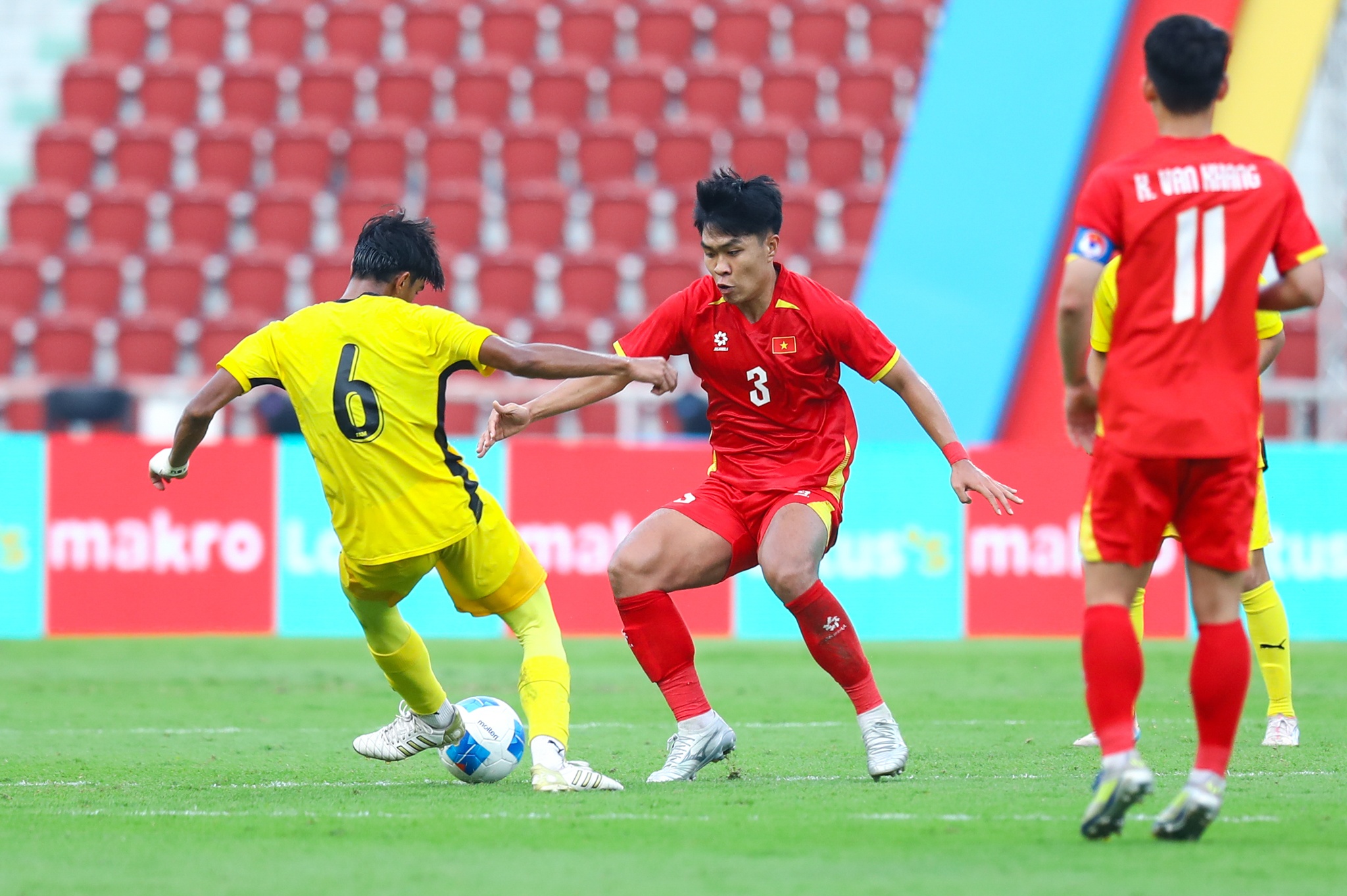 שוער מלזי במשחקי SEA (תמונה 9) Thu mon Malaysia SEA Games anh 9