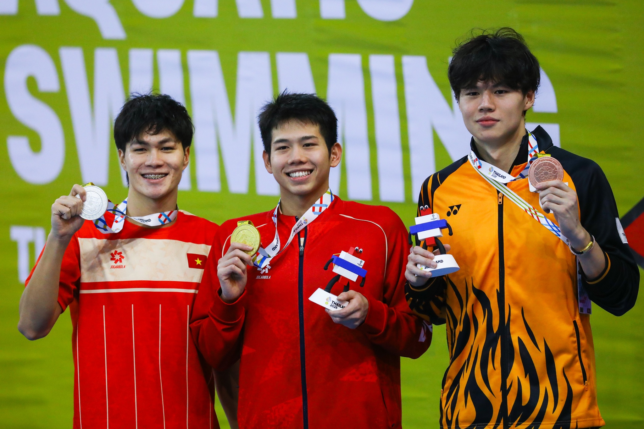 Anh Viens yngre bror (foto 12) Em trai Anh Vien anh 12