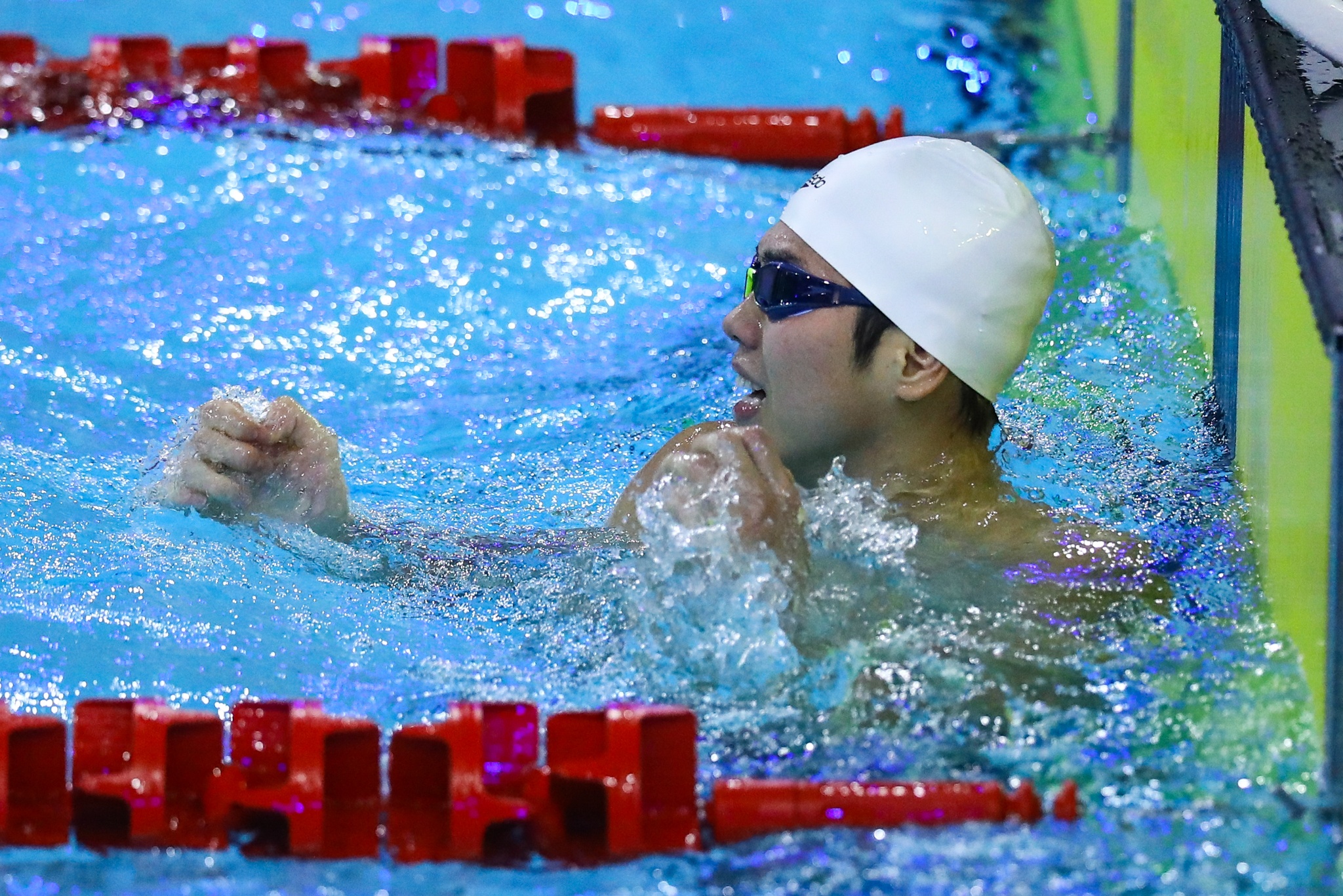 Anh Viens yngre bror (foto 6) Em trai Anh Vien anh 6
