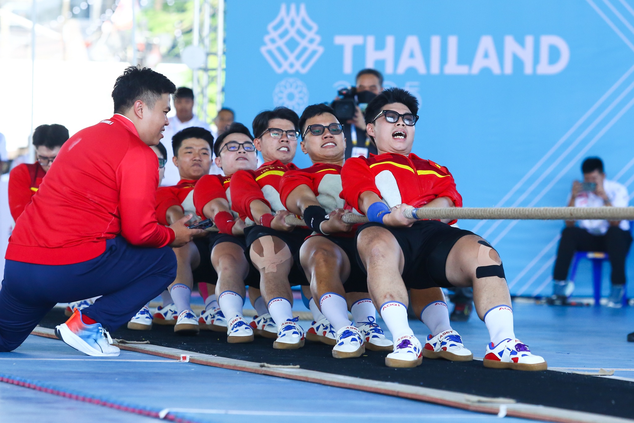 Phuong Thanh keo co anh 2