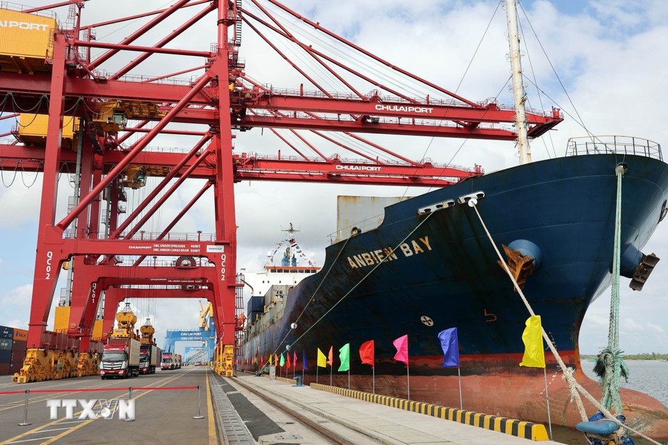 The nuoc long dan anh 2