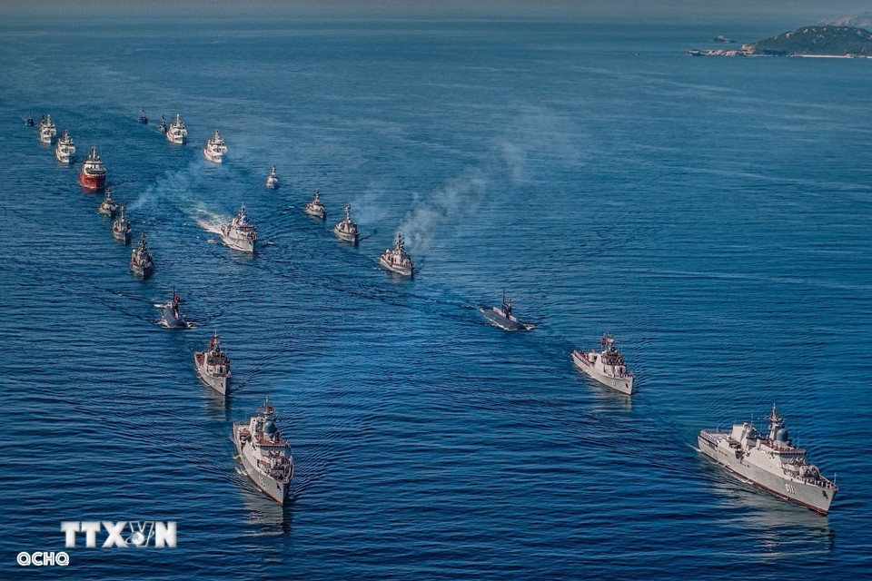 The nuoc long dan anh 4