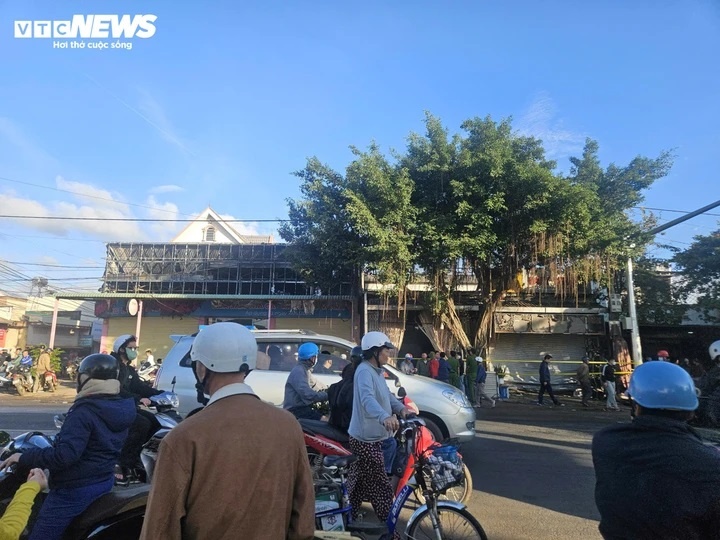 Chay nha 4 nguoi chet anh 3