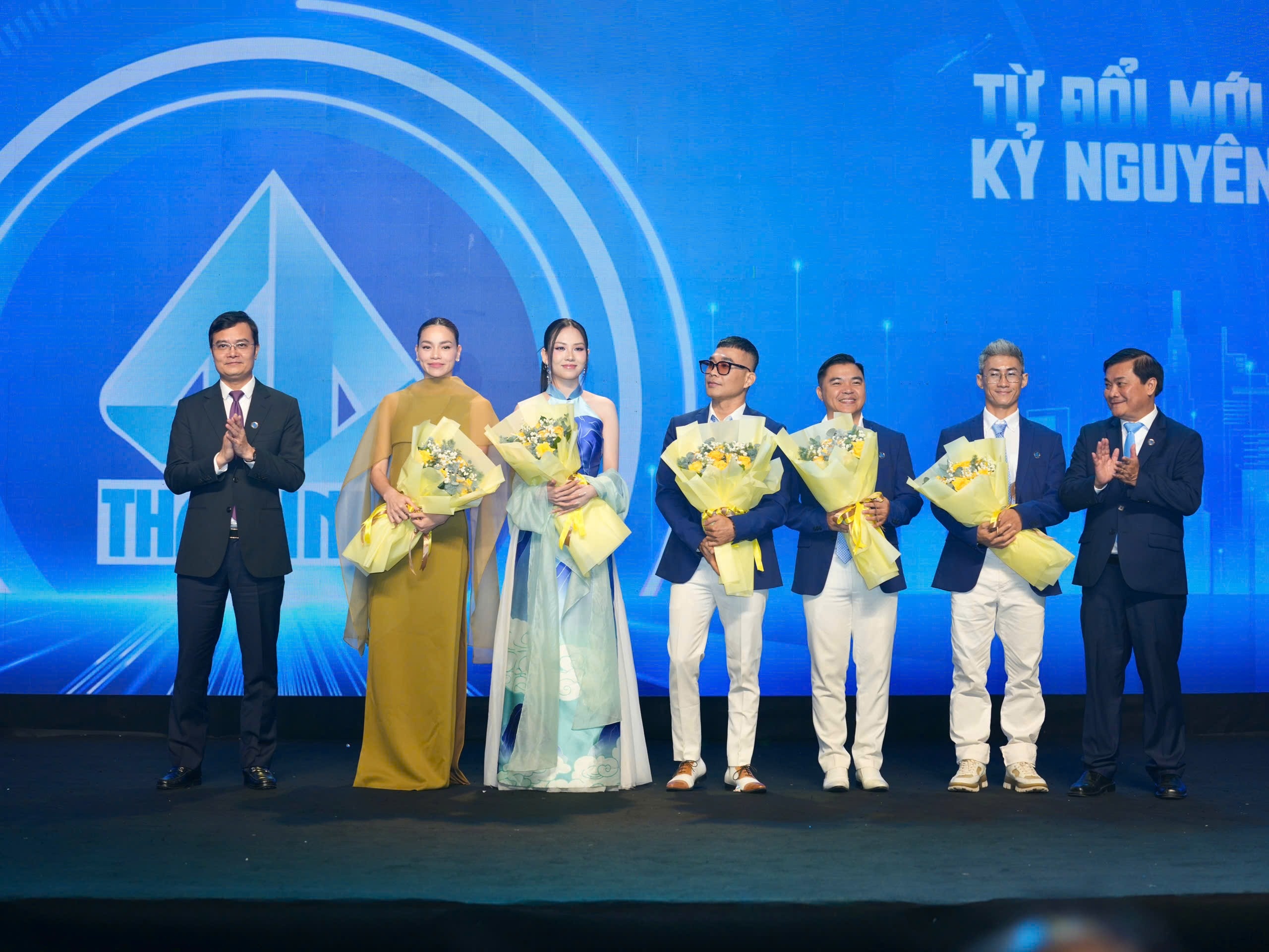 Bao Thanh Nien anh 17