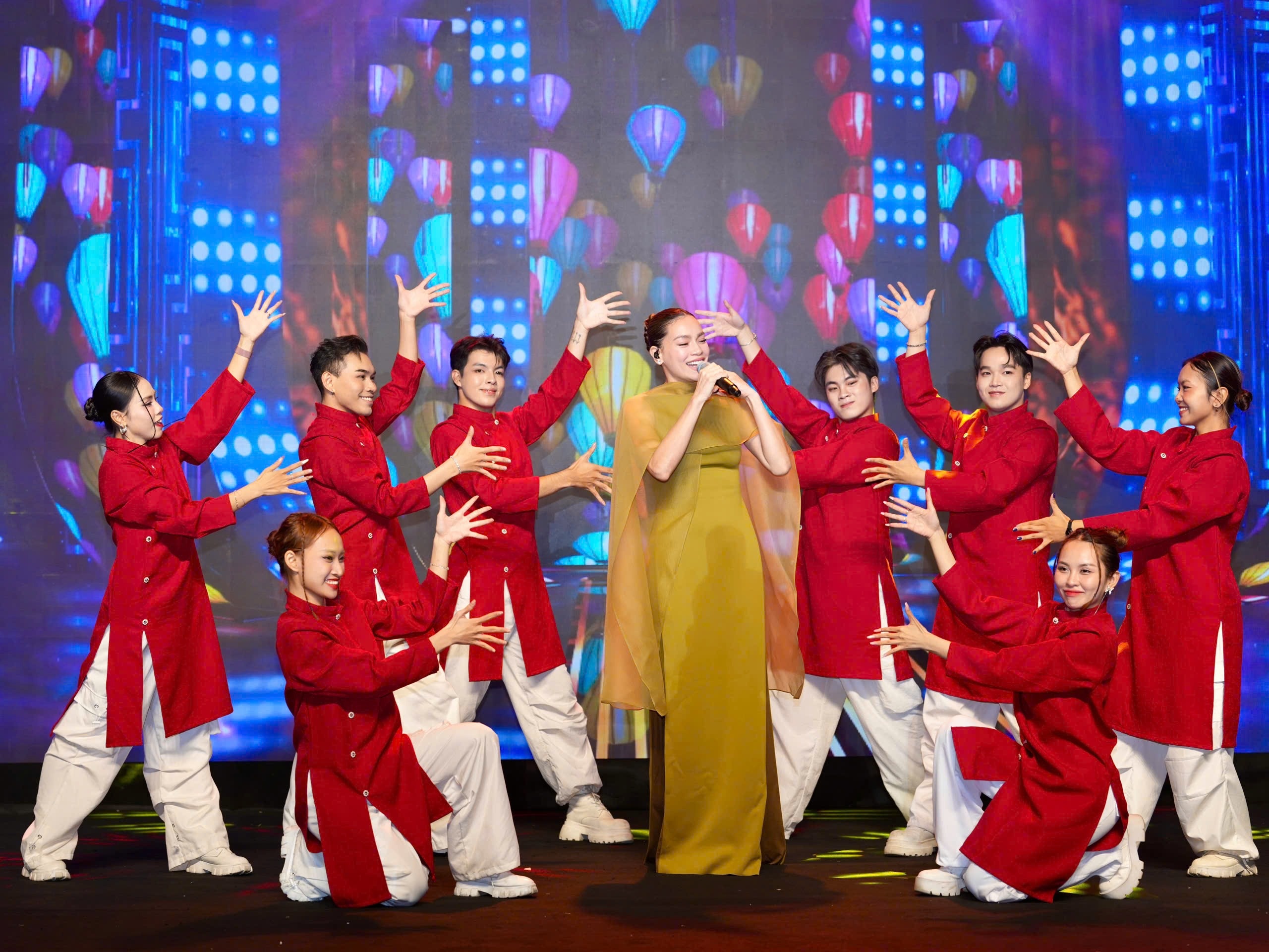 Bao Thanh Nien anh 13