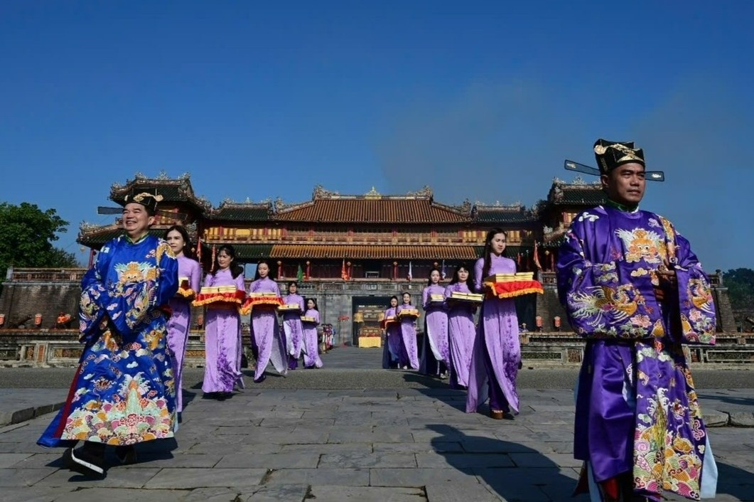 Tai hien le Ban Soc trieu Nguyen trong ngay dau 2026 hinh anh