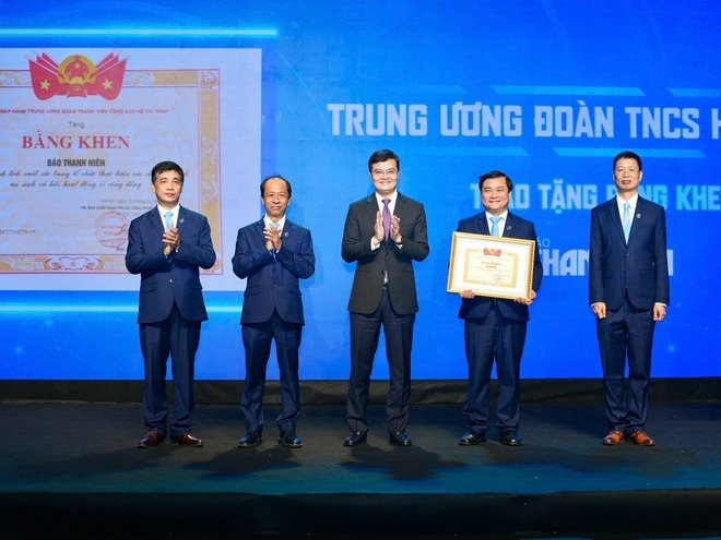 Bao Thanh Nien anh 7