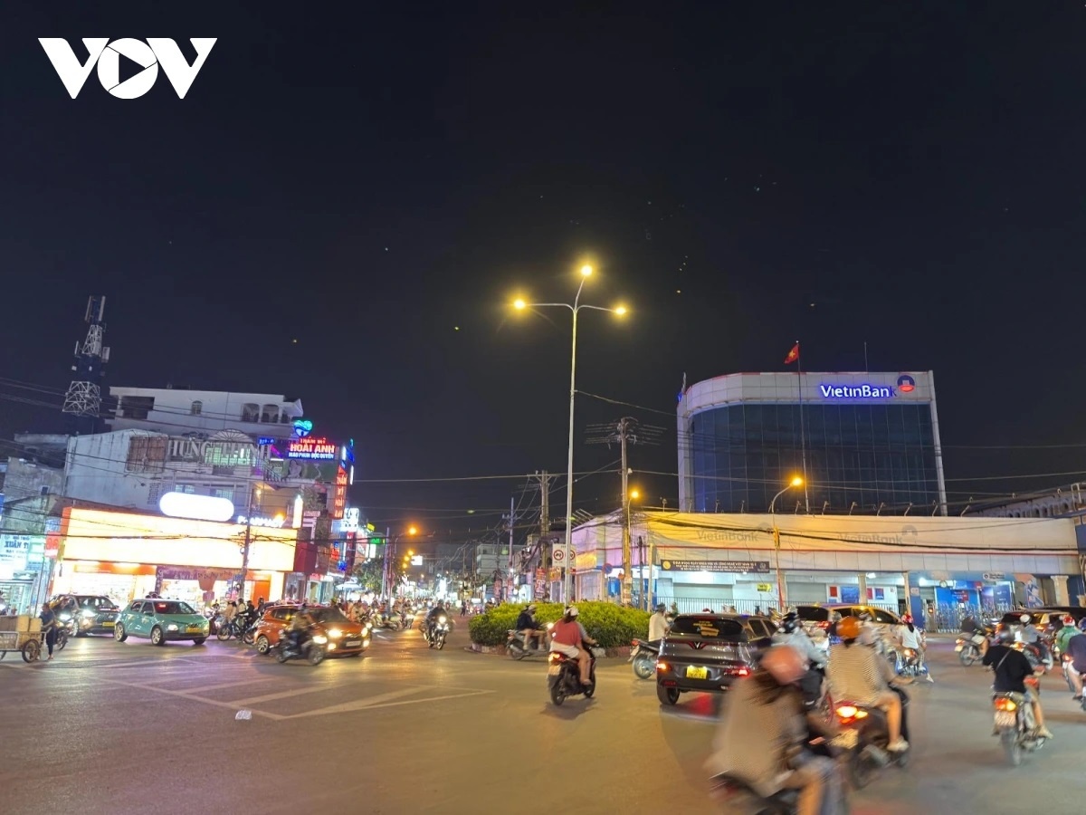 Giao thong TP.HCM nghi le anh 4