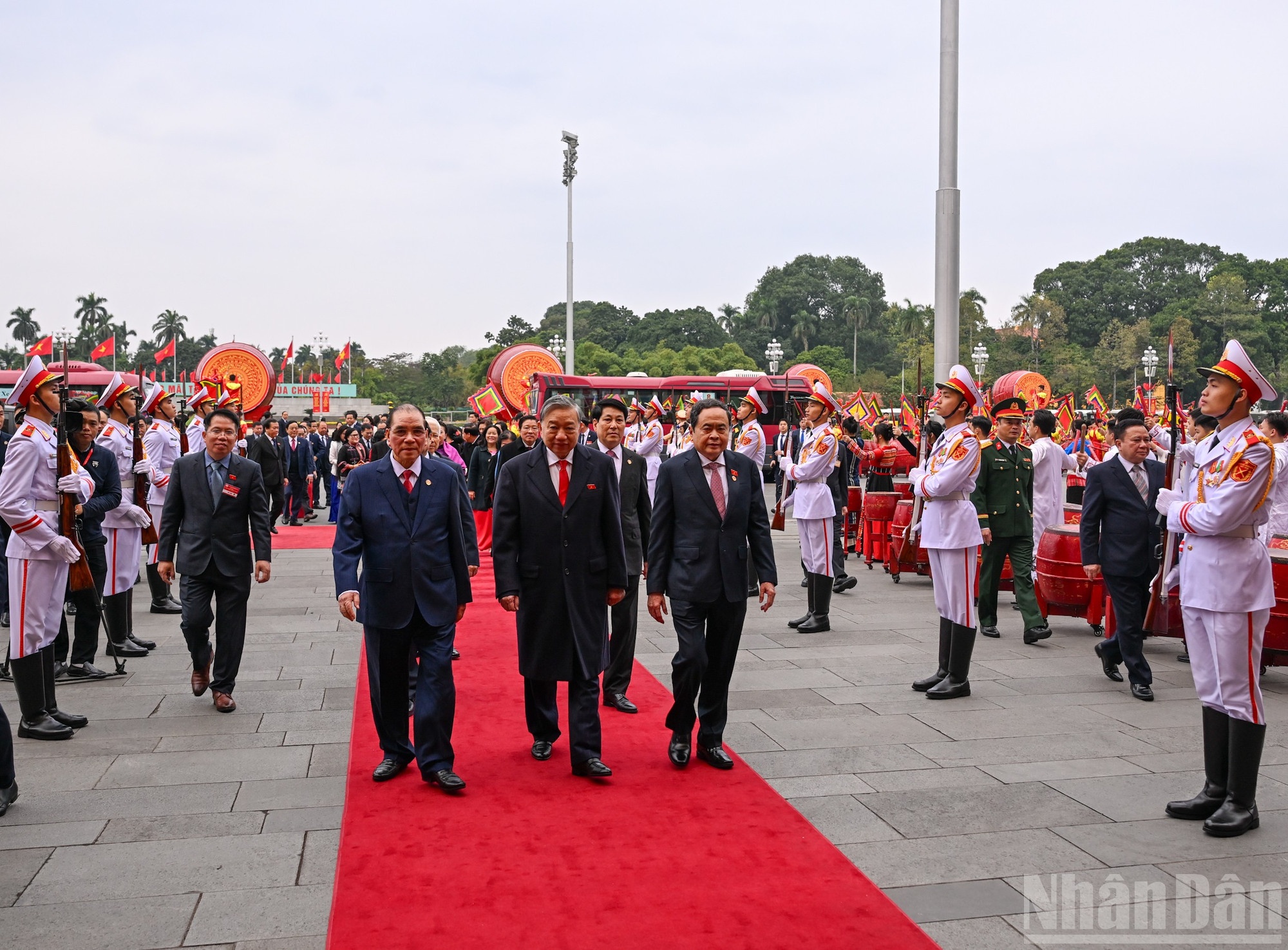 80 nam Quoc hoi anh 3