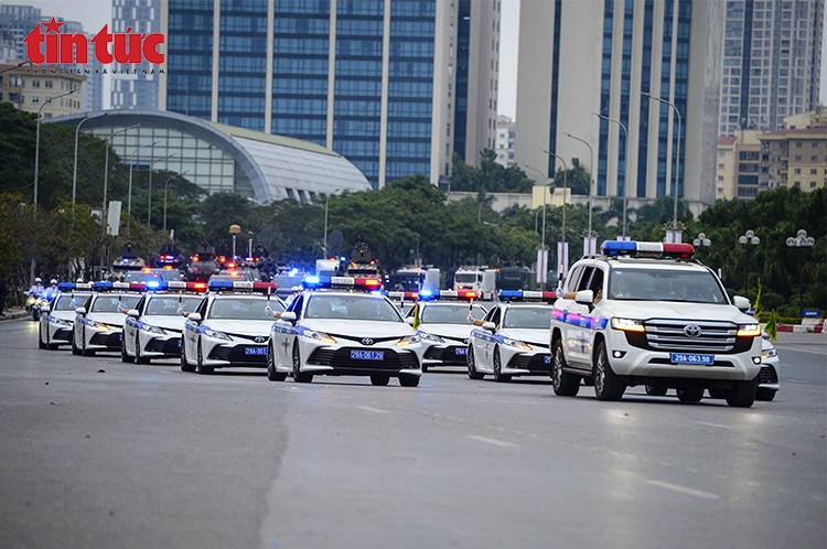 Dai hoi Dang XIV anh 1