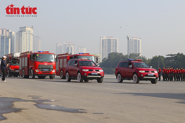 Dai hoi Dang XIV anh 13