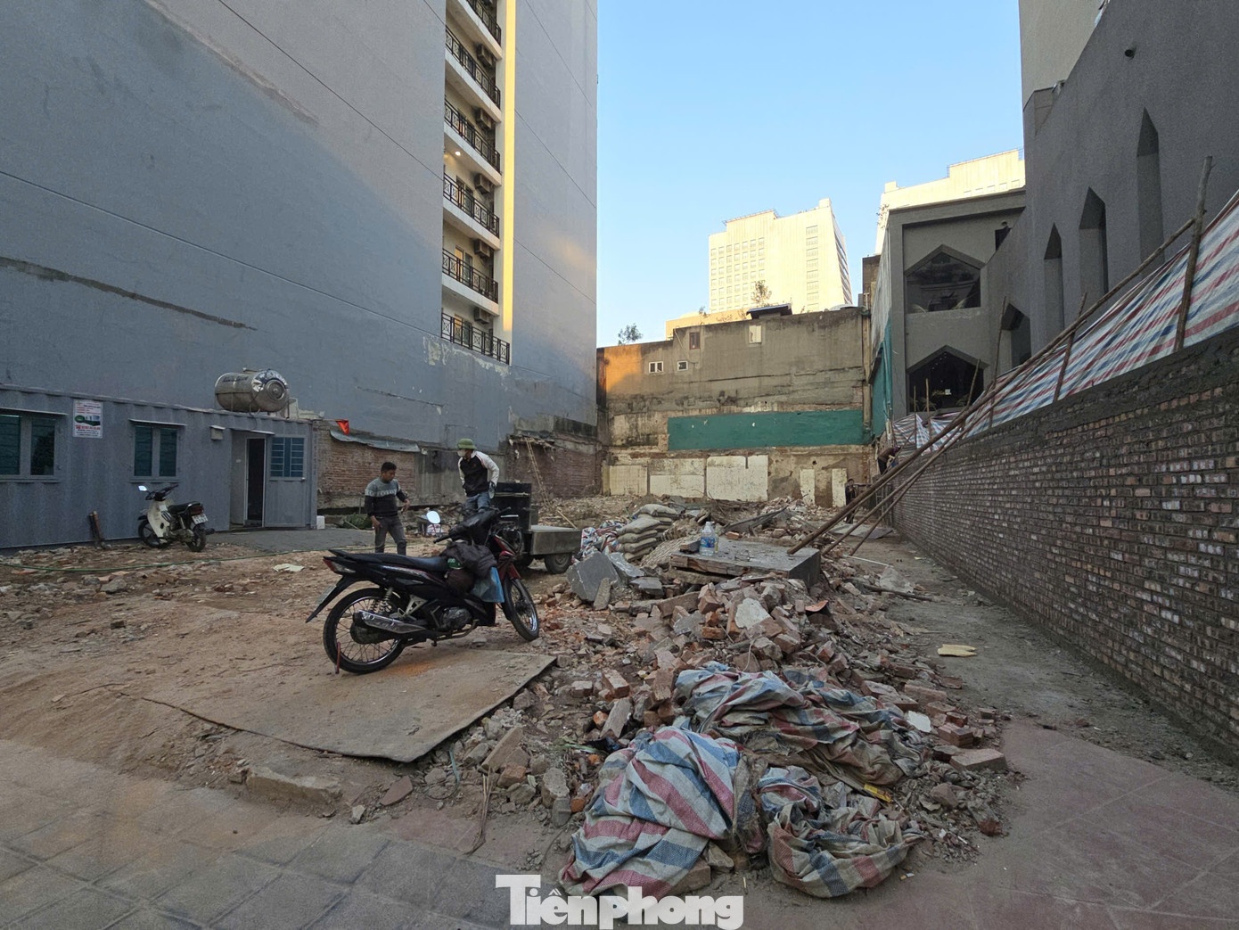 Pha biet thu Hang Chuoi anh 1