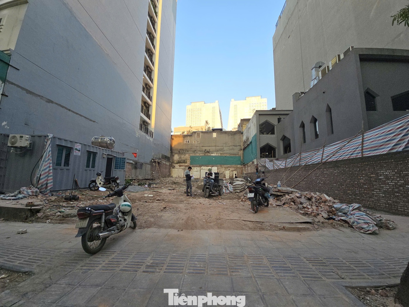 Pha biet thu Hang Chuoi anh 5