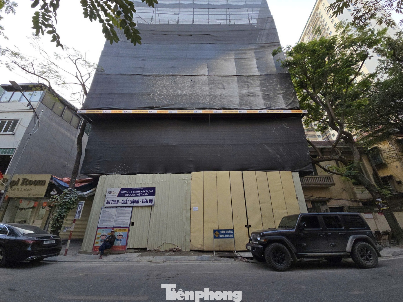 Pha biet thu Hang Chuoi anh 7