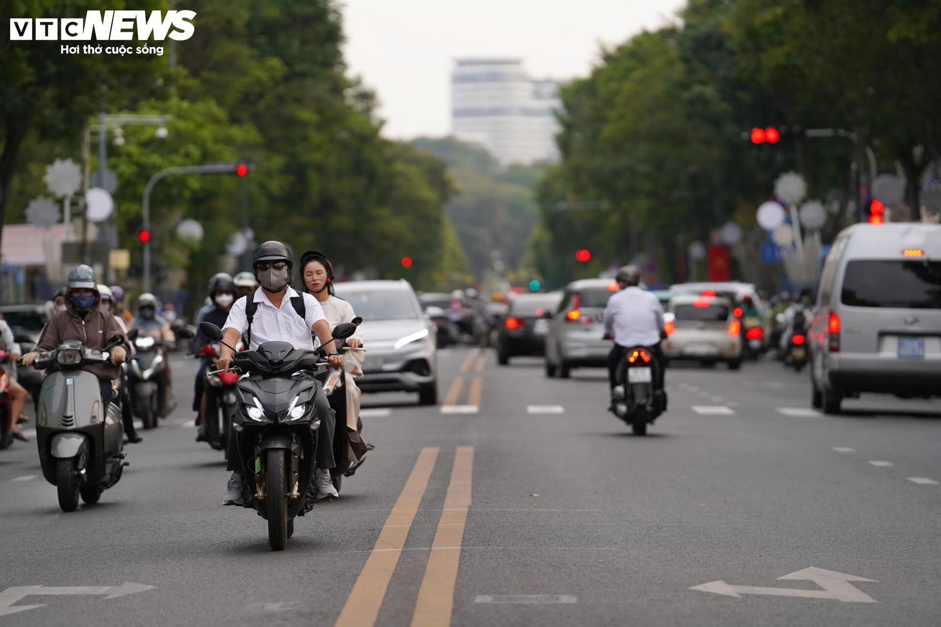 Giao thong TP.HCM anh 15