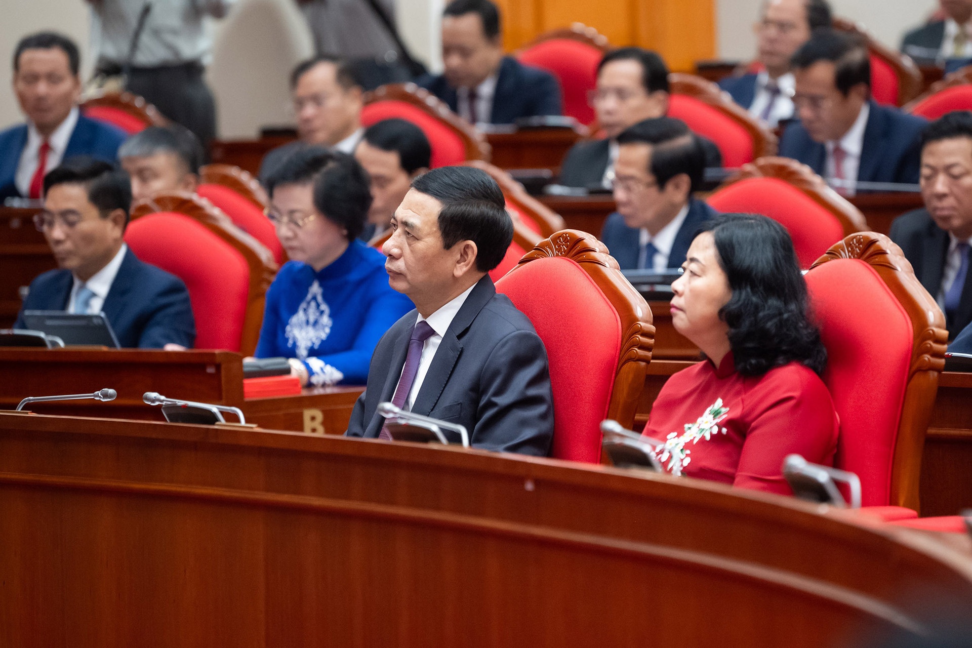 Hoi nghi Trung uong anh 6