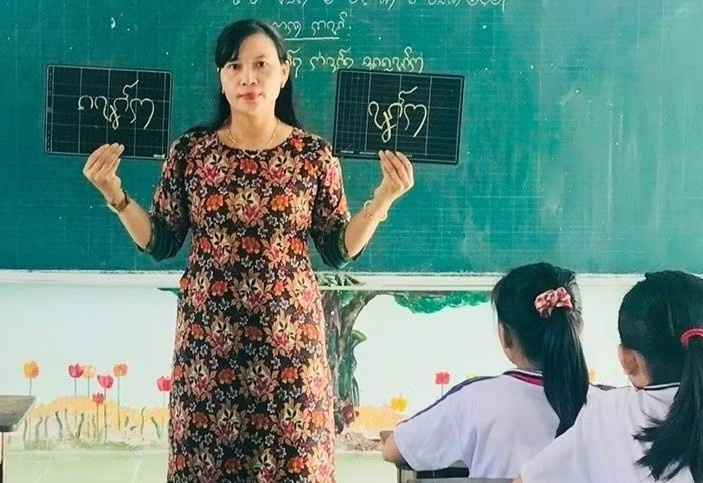 Giu mach nguon van tu Cham Pa hinh anh