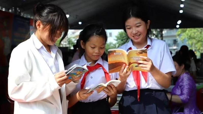 Dong Nai huong ung Ngay sach va Van hoa doc 2026 hinh anh