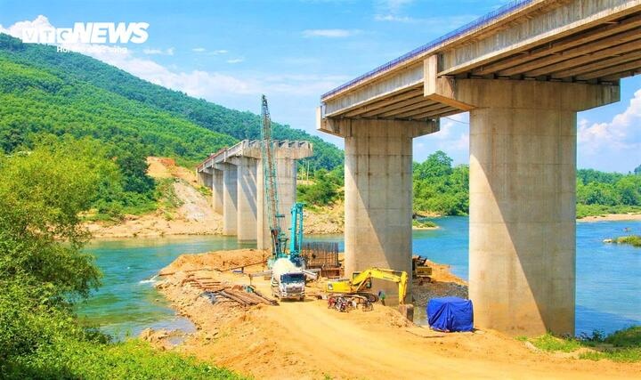 cau Tan Binh anh 1
