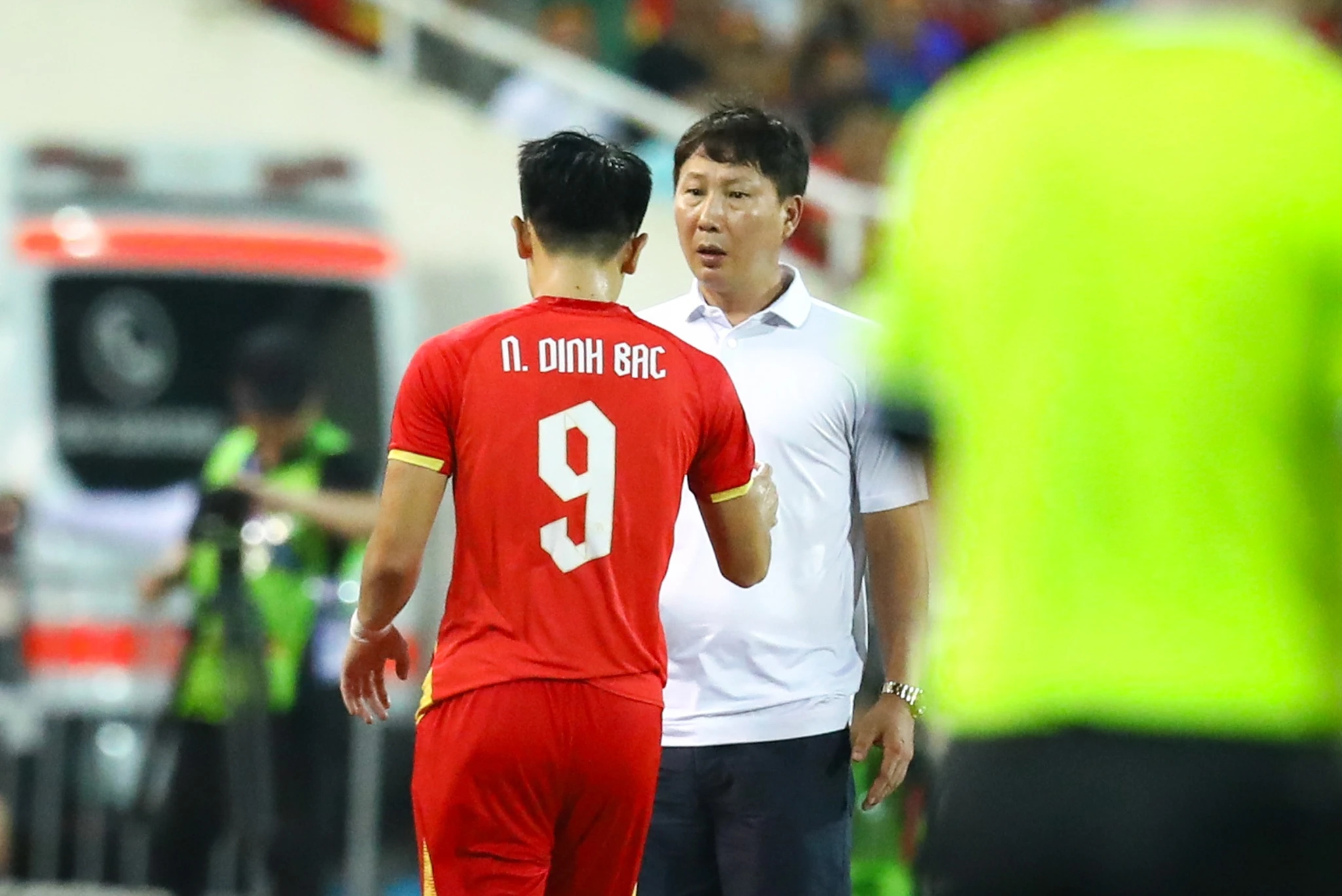 Đ&igrave;nh Bắc tuyển Việt Nam ảnh 9