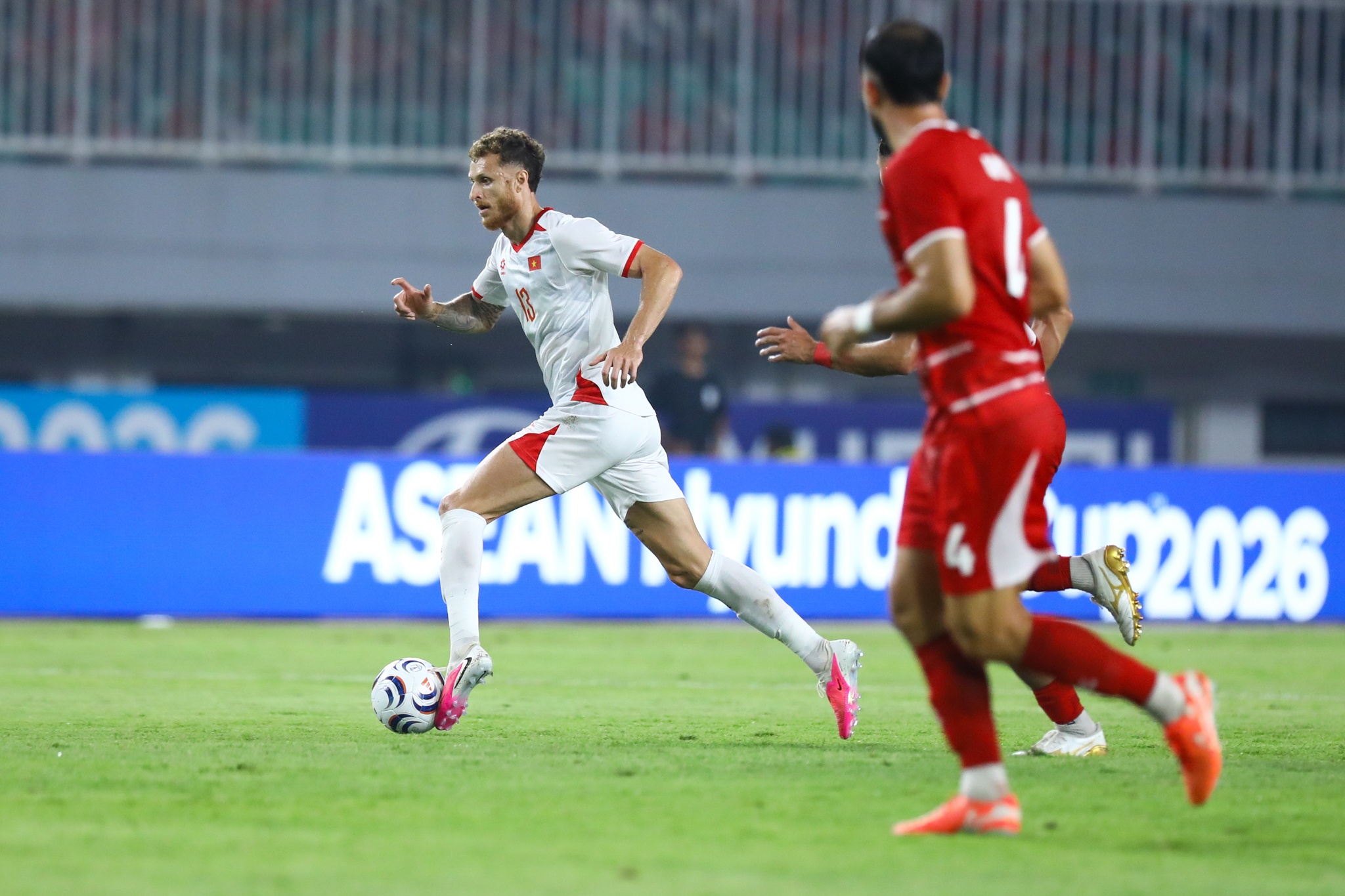 B&ugrave;i Ho&agrave;ng Việt Anh ảnh 12