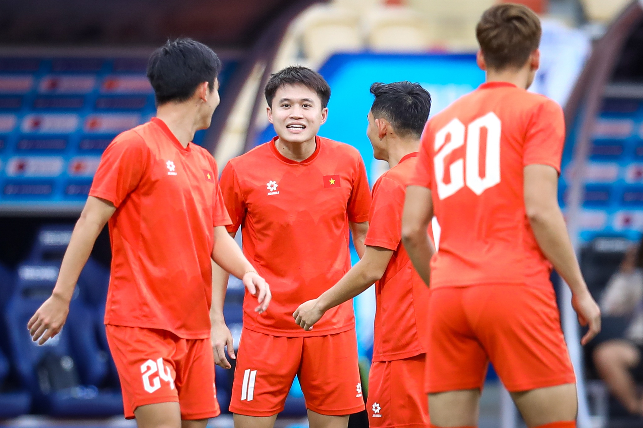 Tuyển Việt Nam Th&aacute;i Lan ảnh 10