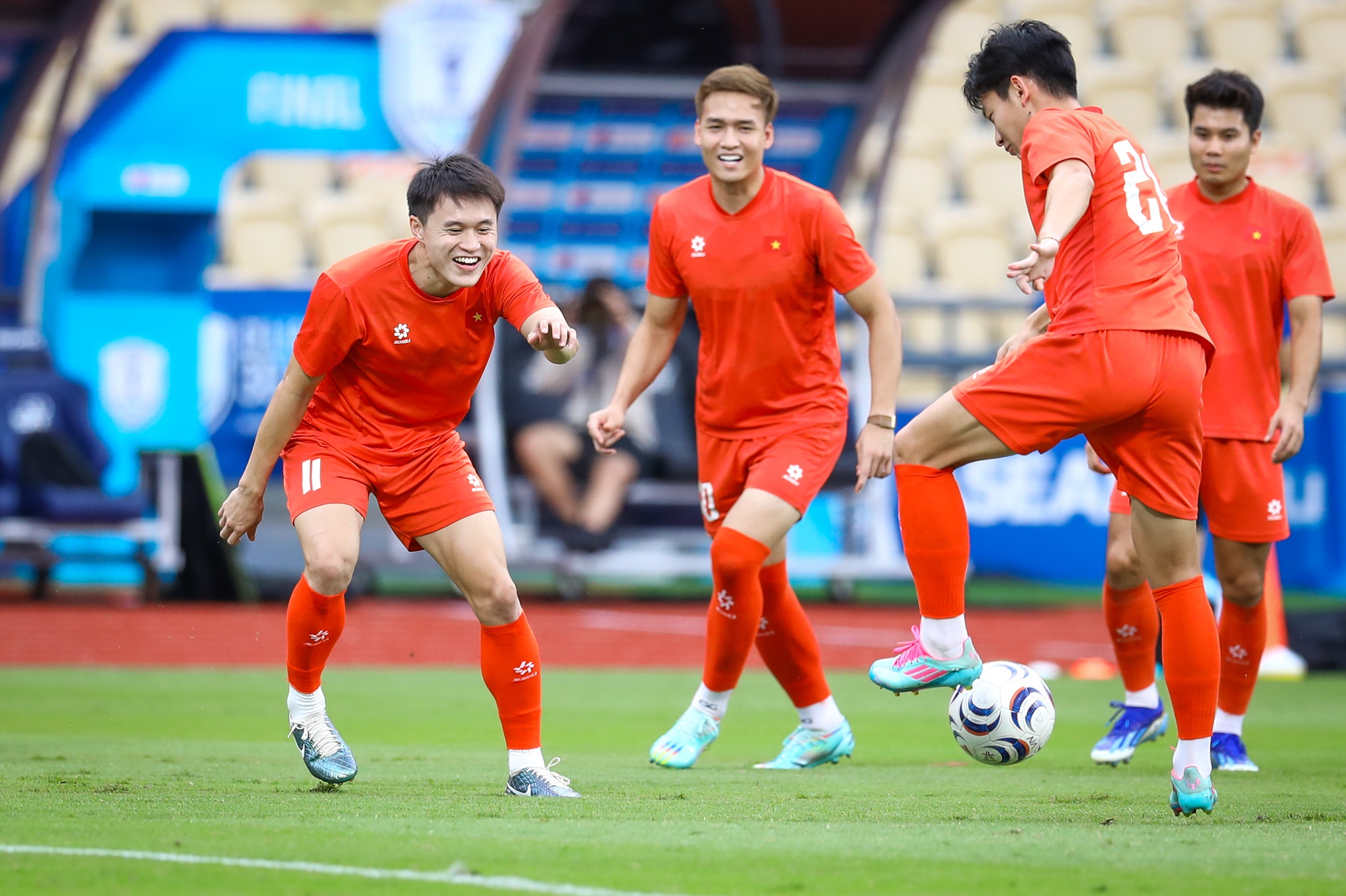 Tuyển Việt Nam Th&aacute;i Lan ảnh 9