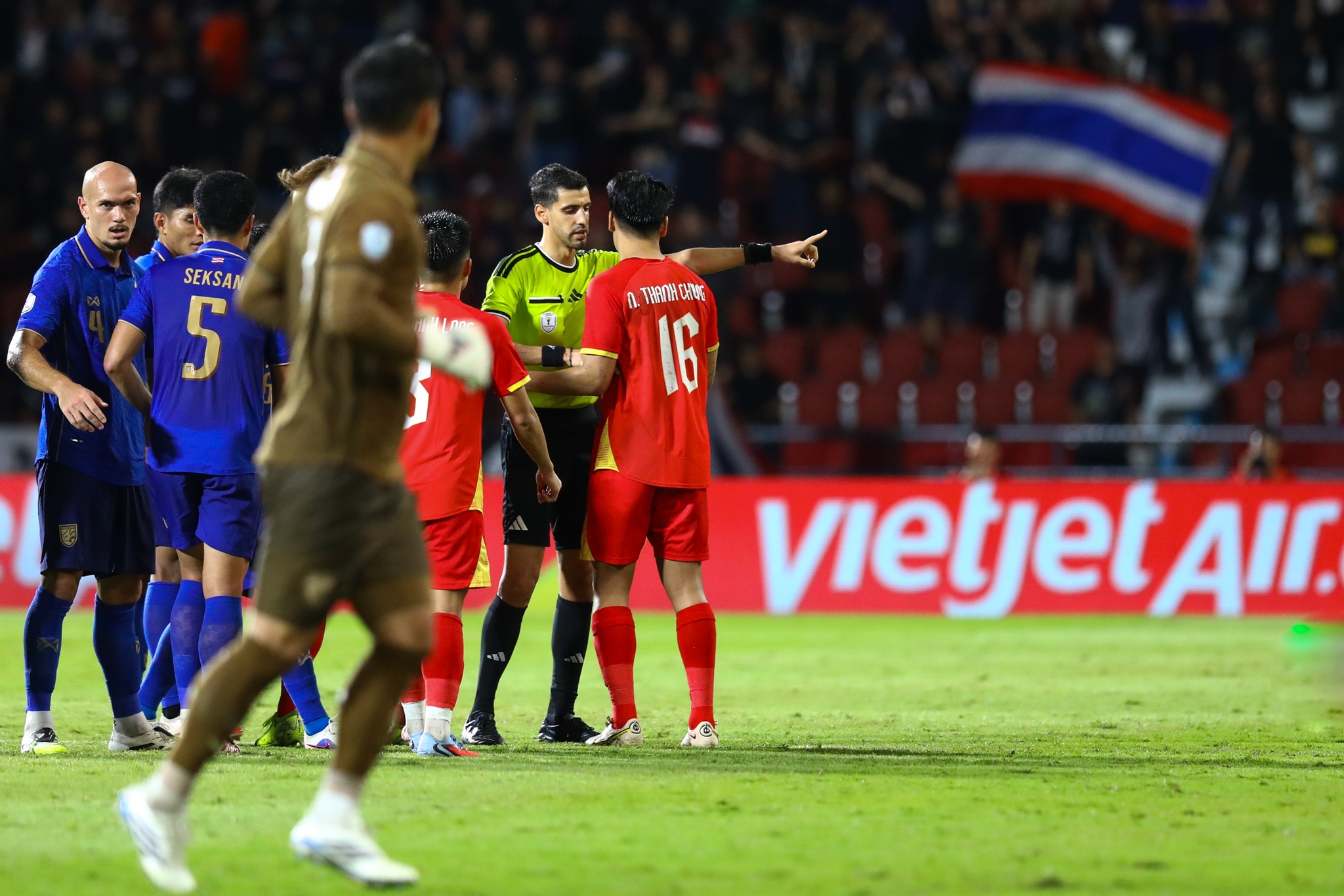 Th&agrave;nh Chung Th&aacute;i Lan ảnh 8