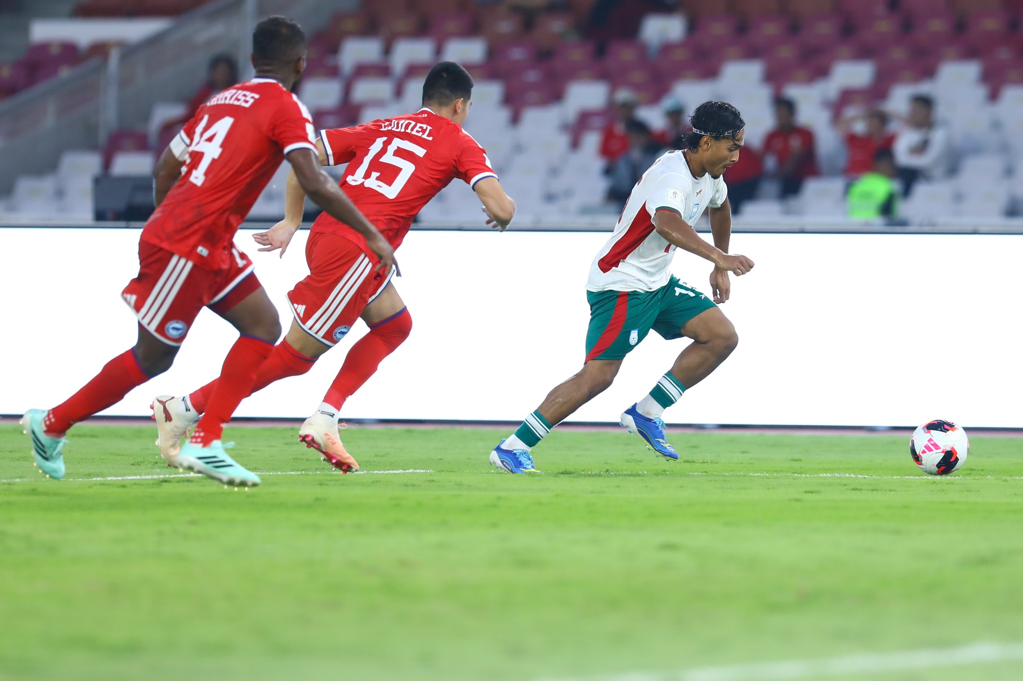 Hamza Choudhury Bangladesh ảnh 4