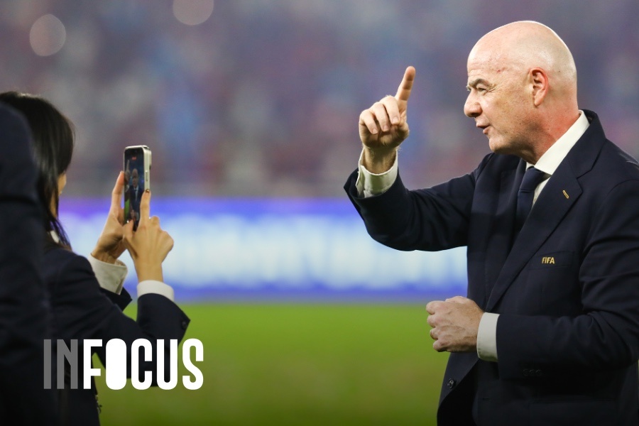 Ai đứng sau Instagram triệu view của chủ tịch FIFA?