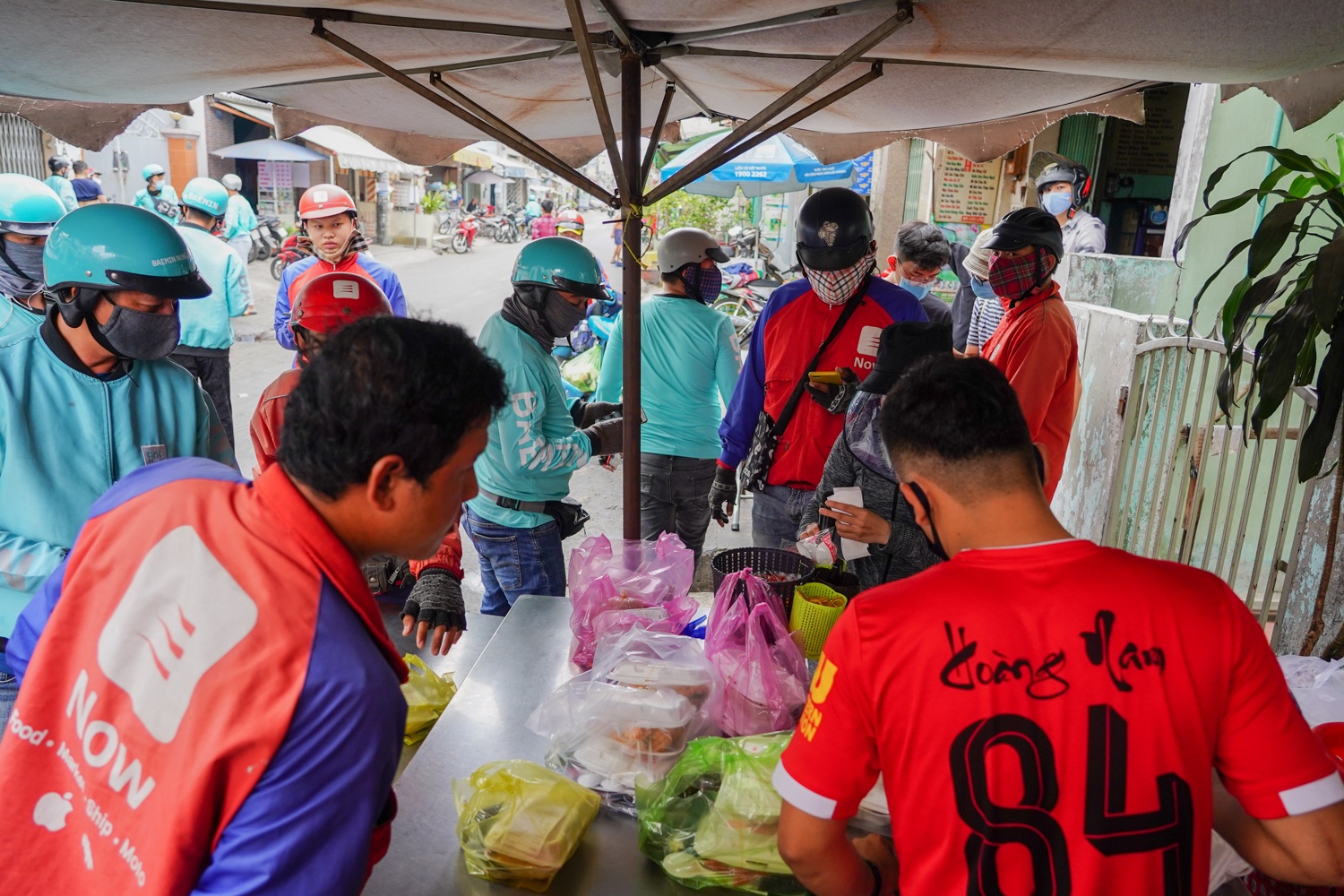 Dong quan chong dich Covid-19 anh 7