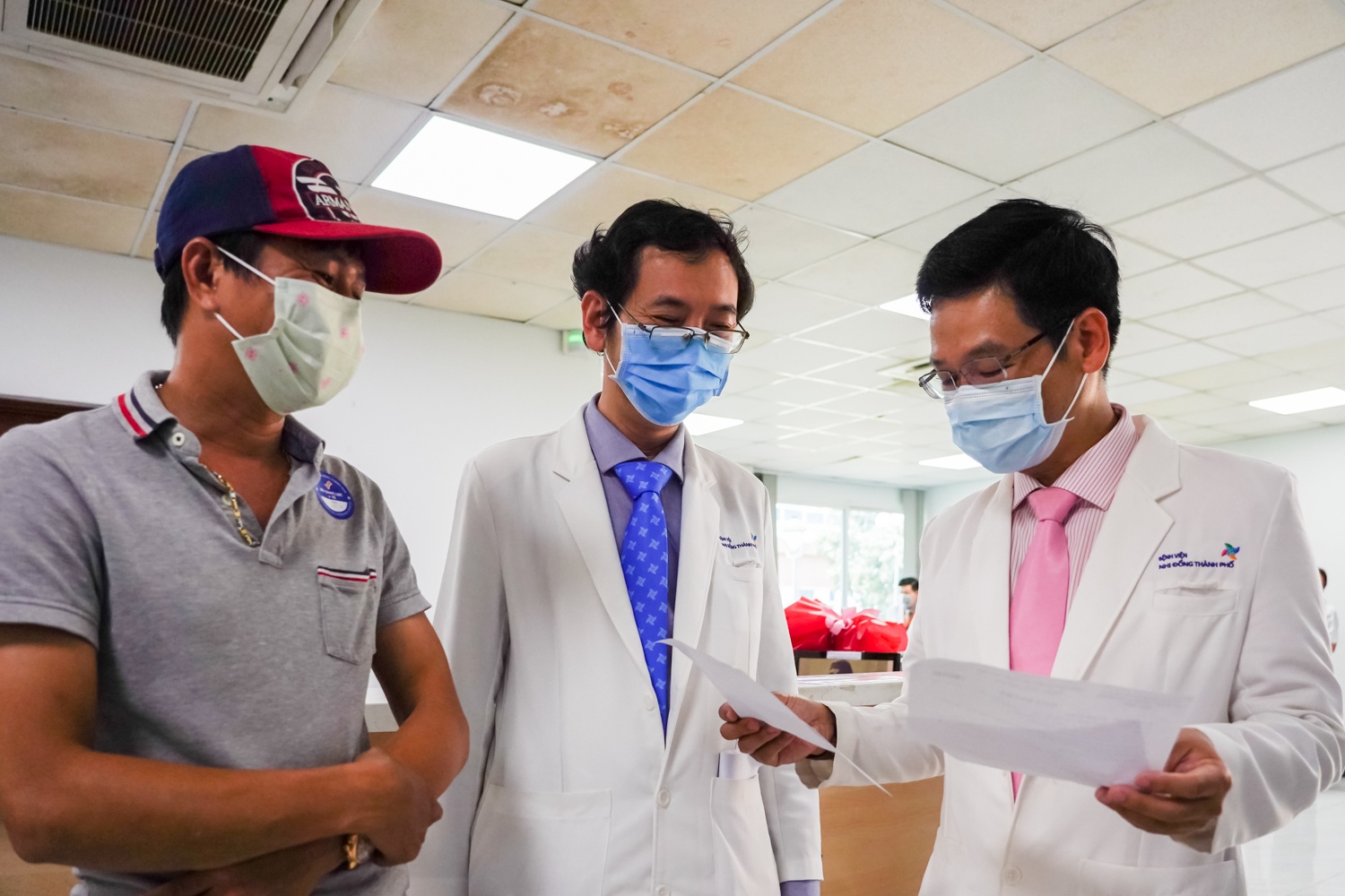 Benh nhan mac Covid-19 xuat vien anh 3