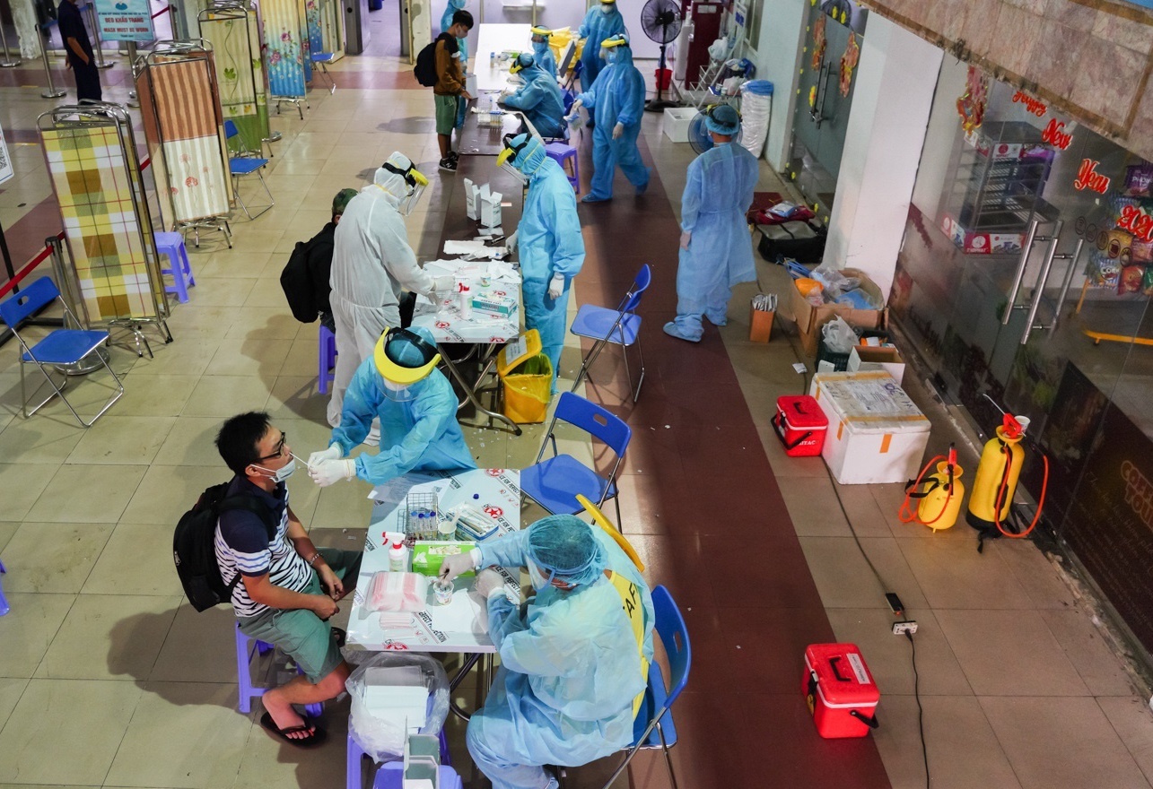 ga Sai Gon xet nghiem covid-19 anh 7