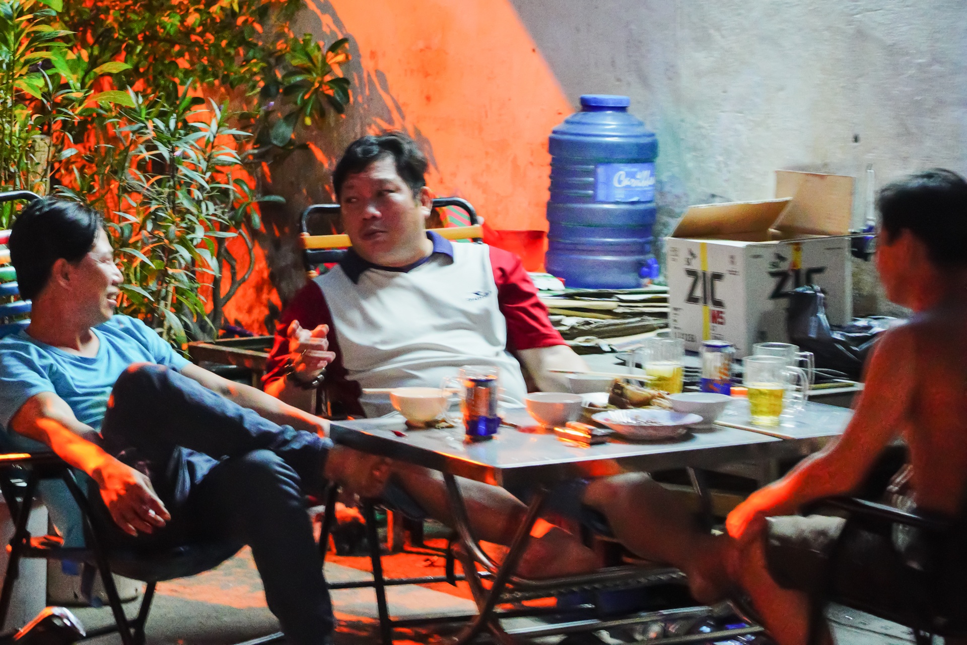 Nhau tren via he TP.HCM anh 8