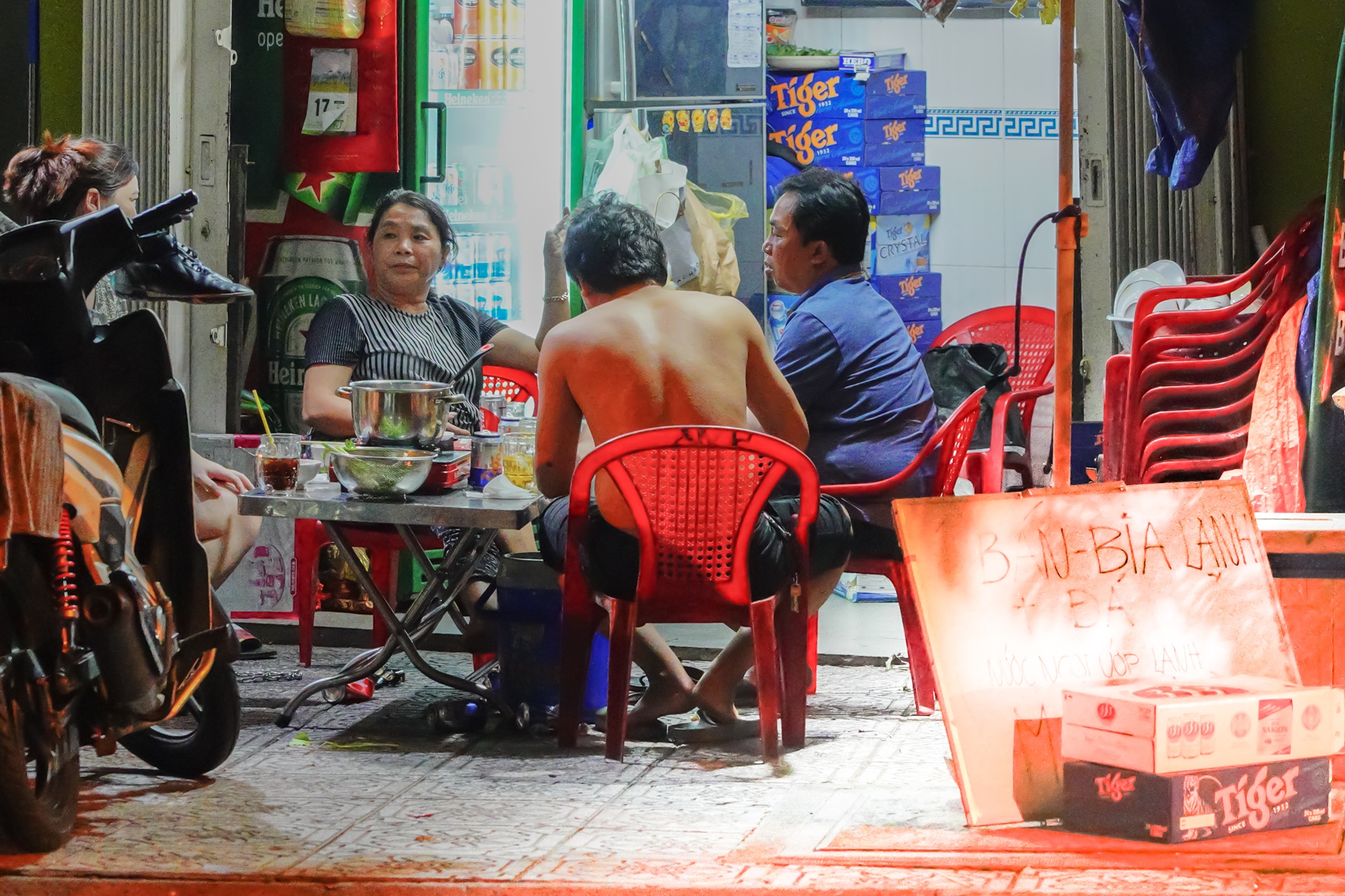 Nhau tren via he TP.HCM anh 3