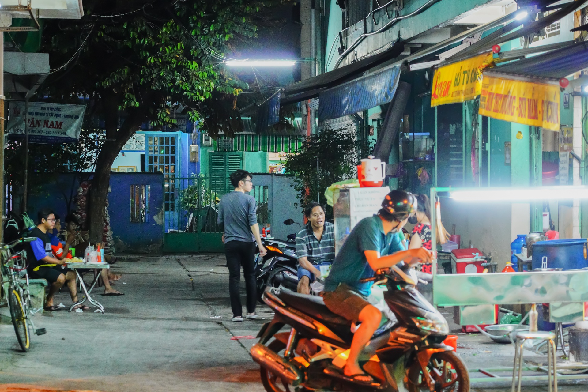 Nhau tren via he TP.HCM anh 10