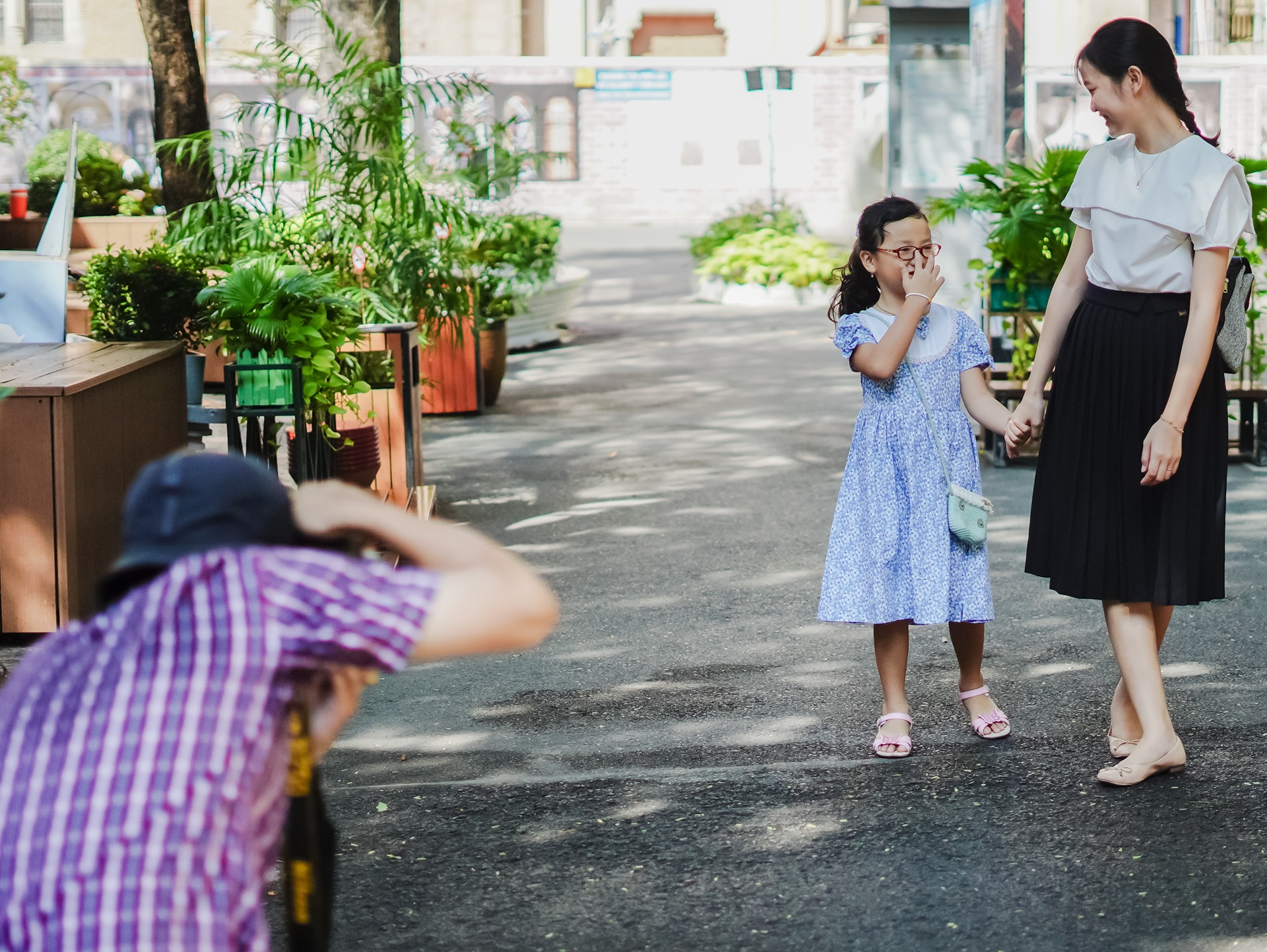 Pho sach mo cua kinh doanh tro lai sau thoi gian cach ly xa hoi anh 8