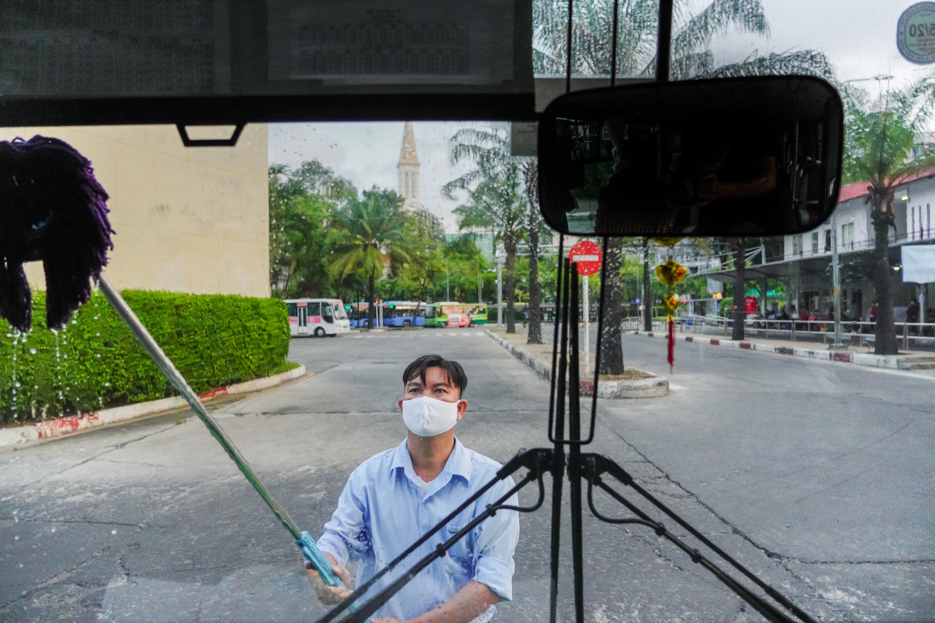 Xe buyt TP.HCM hoat dong tro lai anh 8