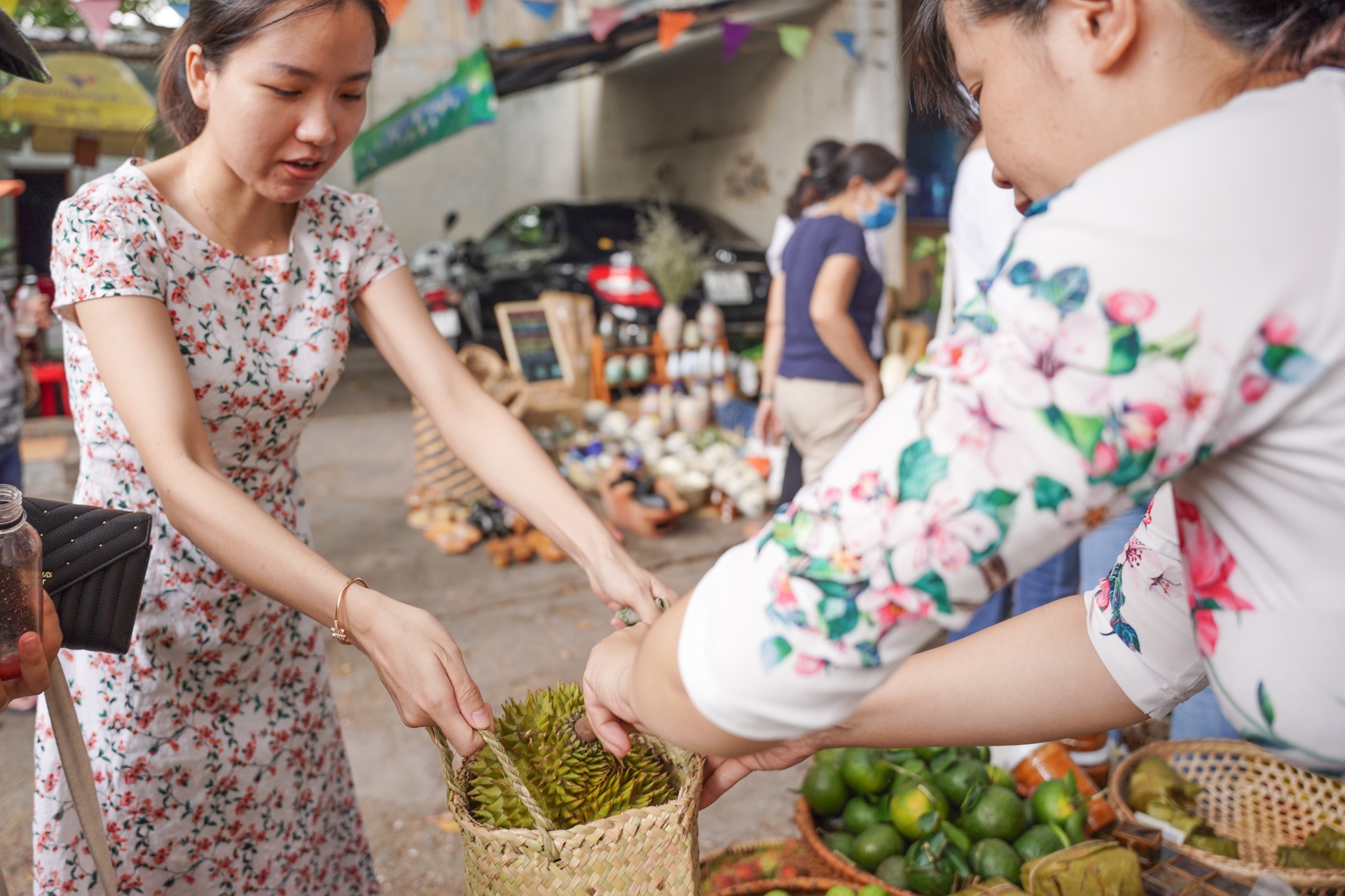 Cho que giua pho thi TP.HCM anh 3